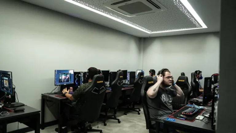 How to Follow Esports Matches