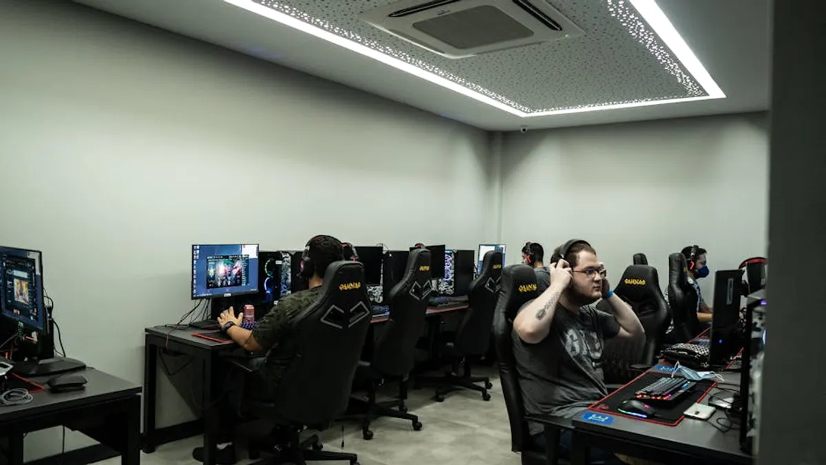 How to Follow Esports Matches