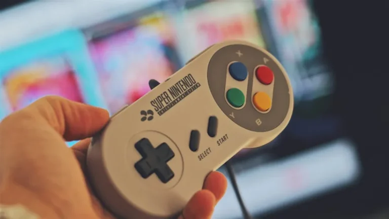 Super Smash Bros: Characters, Gameplay, and Beginner Tips